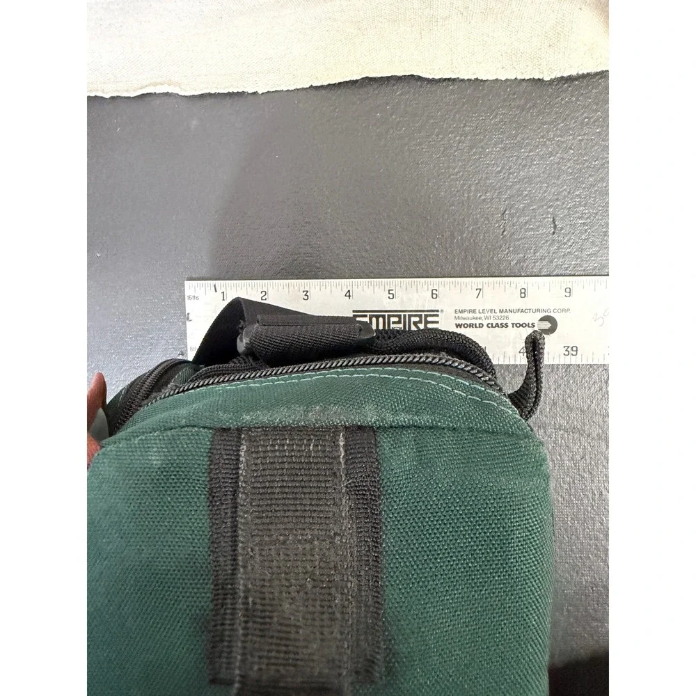 Lowepro Nova 1 Camera Bag Unisex Small Green Vintage Sturdy Canvas Shoulder Bag